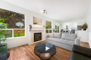 Spacious 4br Home in Fleetwood, with Free Parking